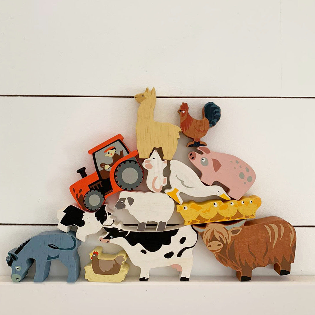 Farmyard Animals Shelf Set