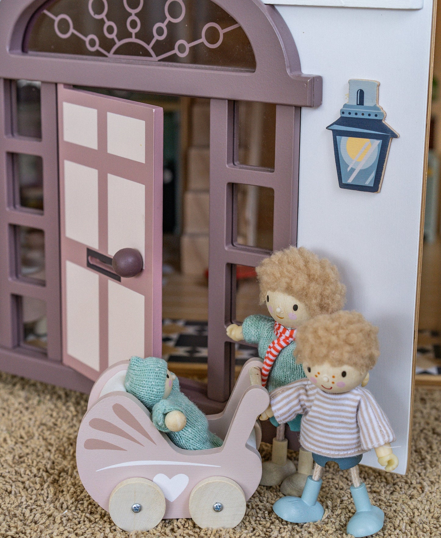 Fantail Hall – Large Wooden Dollhouse with Opening Front Panels