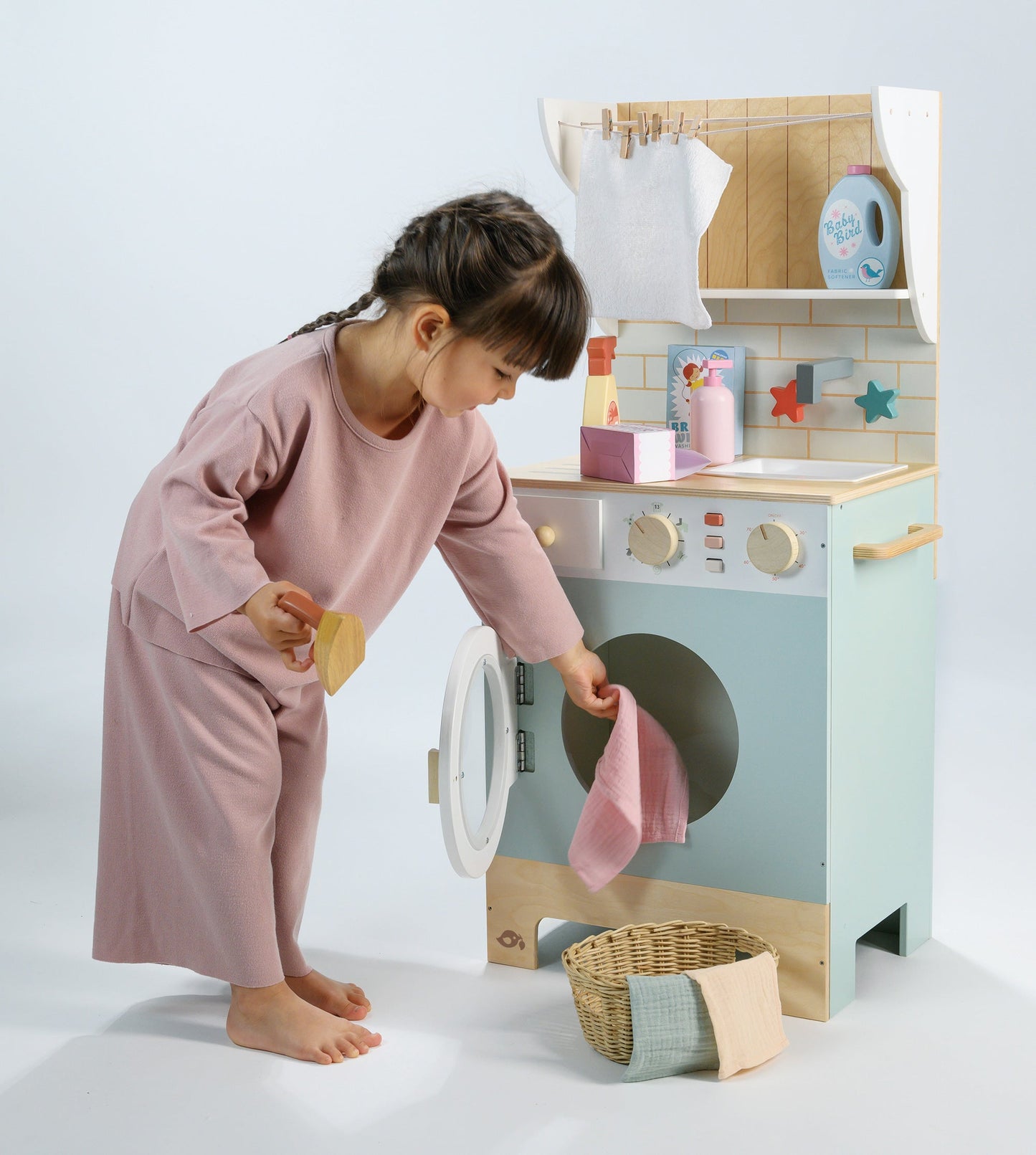 Wooden Laundrette – Pretend Washing Machine Toy for Toddlers