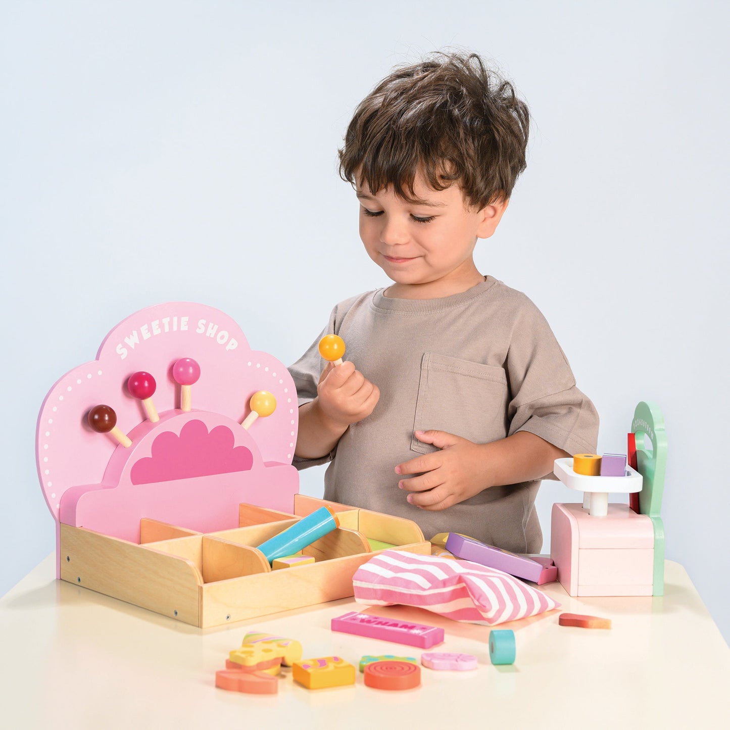 Sweetie Pic’n’Mix Shop – Wooden Pretend Play Sweet Shop for Kids