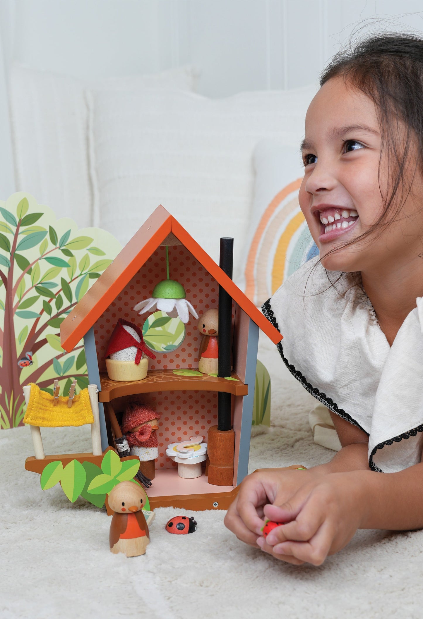 Robin’s Nest Box – Wooden Birdhouse Nature Play Set for Kids