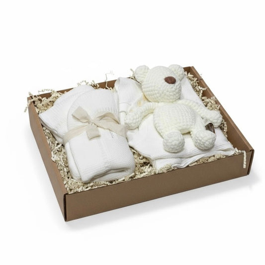 Newborn Knit Gift Box – Cream & White (0–6 Months)