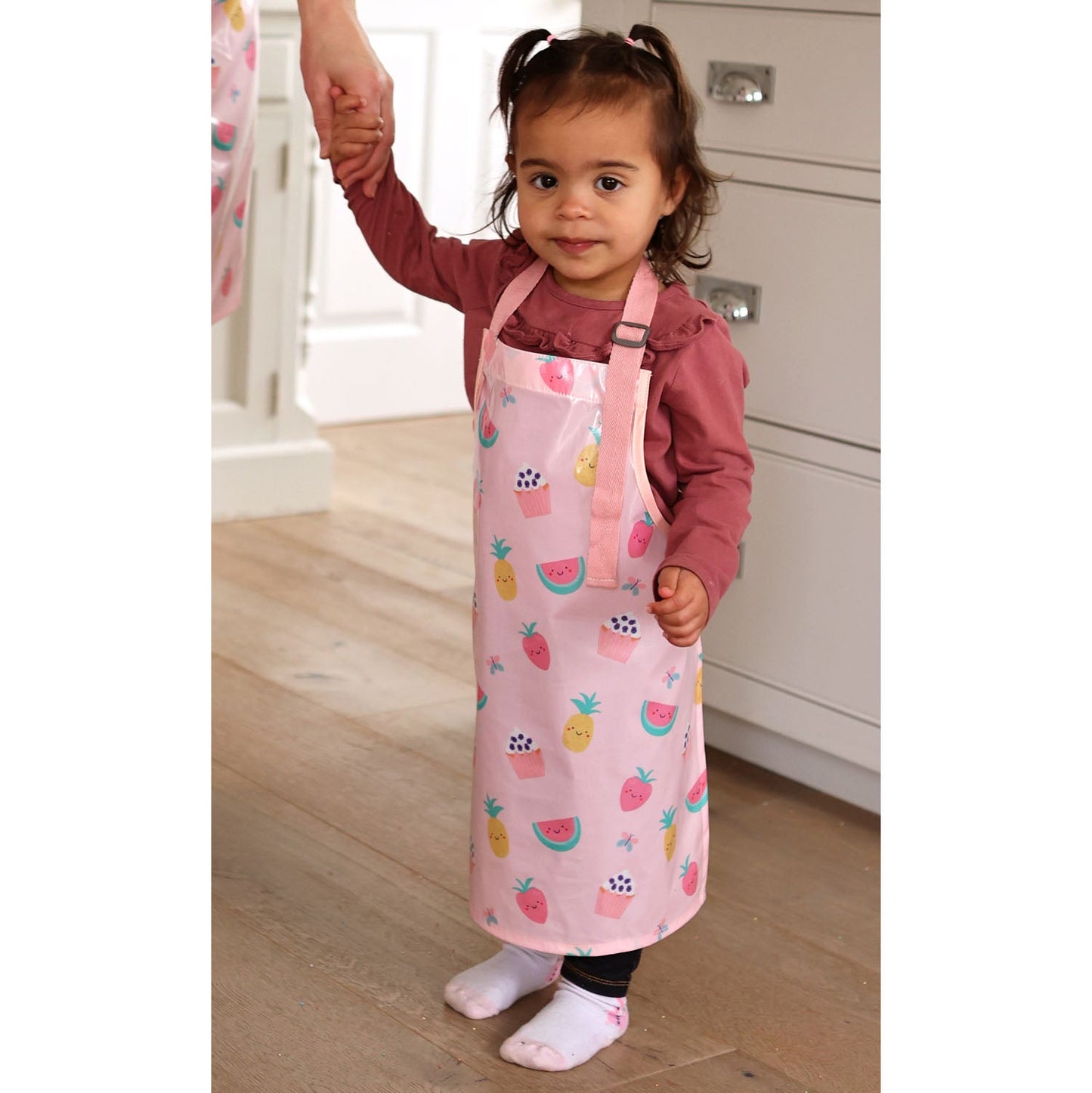 Bibetta Wipeezee Apron - Child's size - Pink Yummy Treats