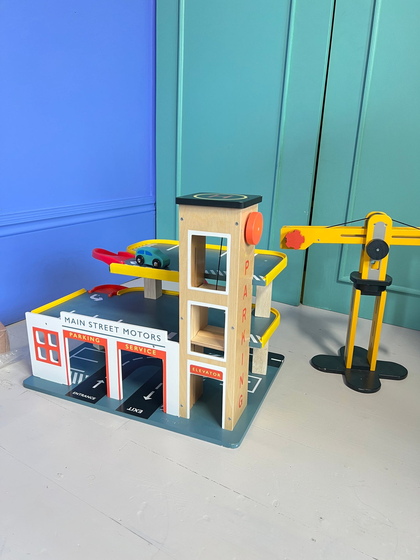 Wooden Multi-Level Toy Garage with Lift