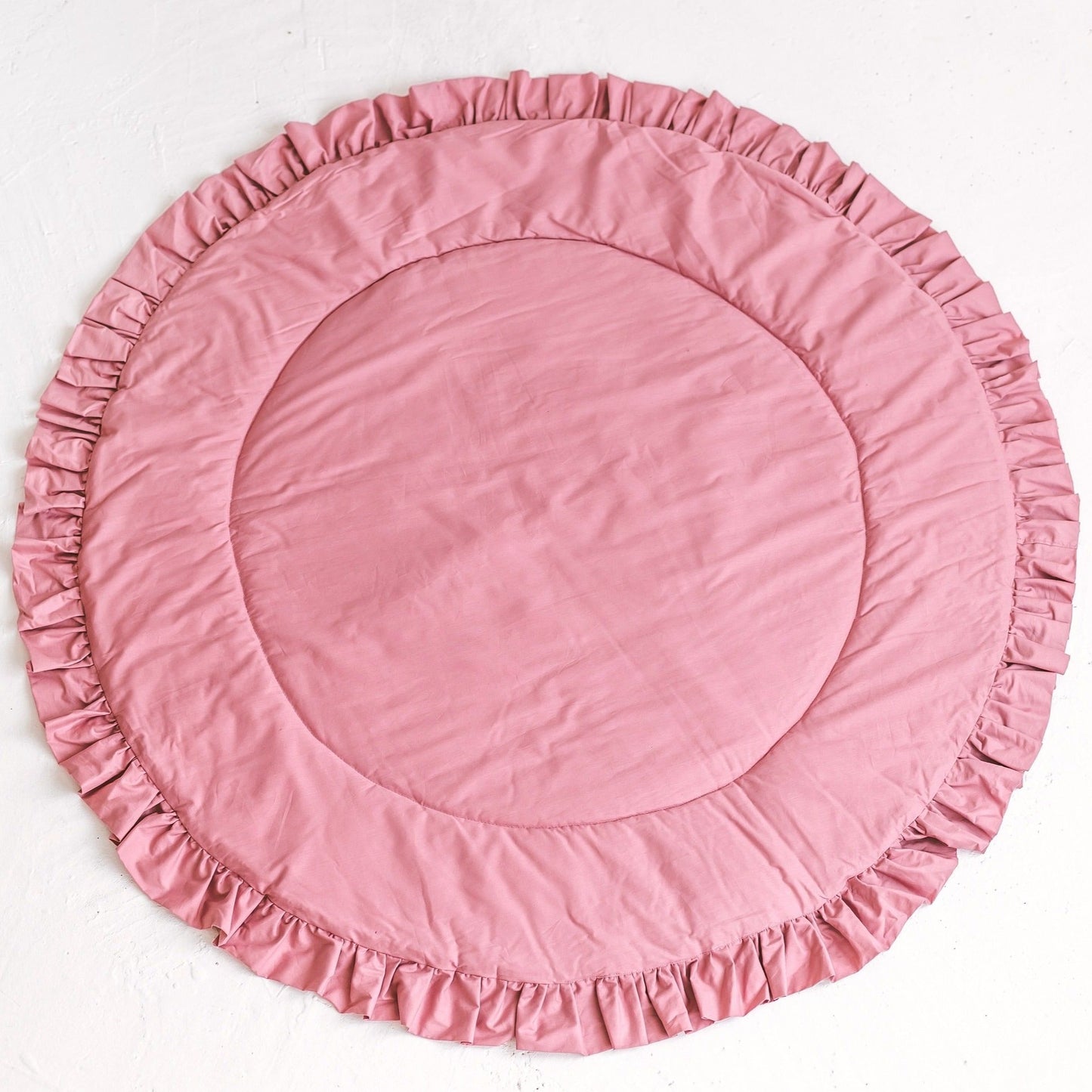 MINICAMP Kids Playmat with Ruffled Border in Rose