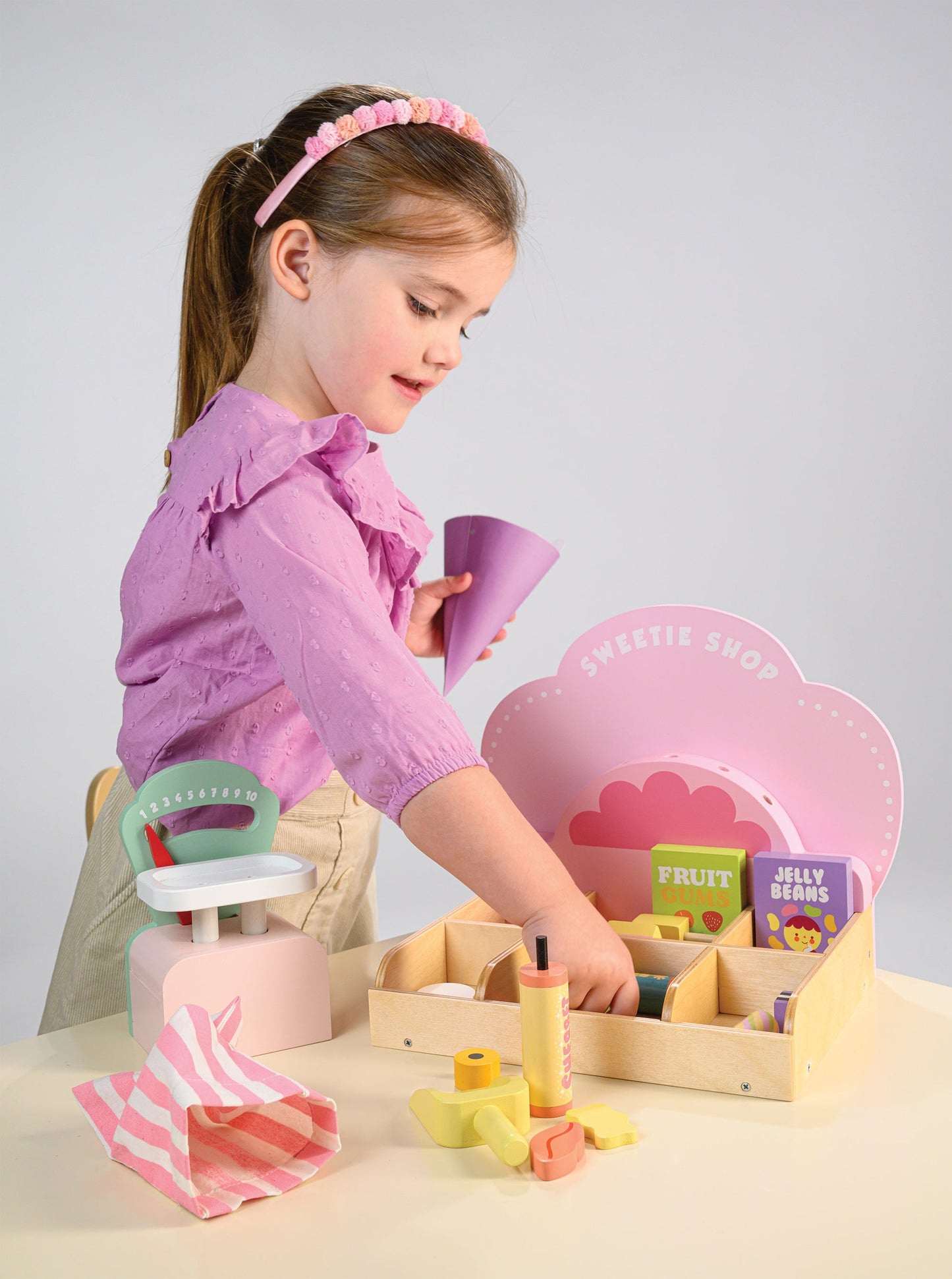 Sweetie Pic’n’Mix Shop – Wooden Pretend Play Sweet Shop for Kids